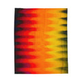 Golden Fluid Wave Plush Blanket – Chromatic Flow Collection